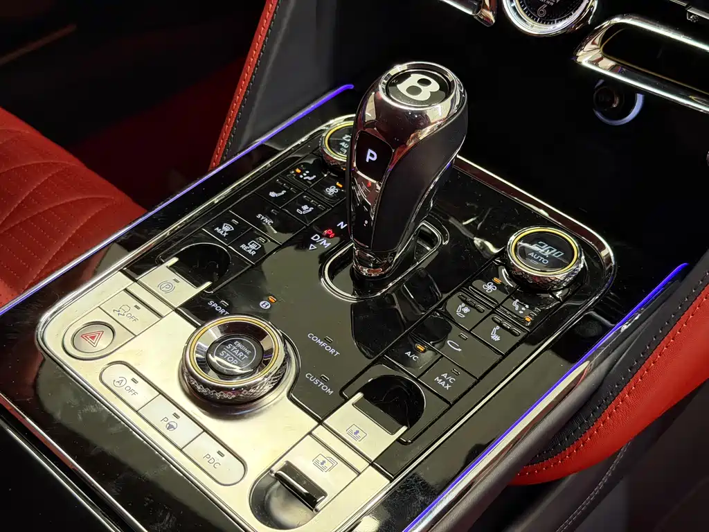 Bentley Flying Spur 2023 4.0T V8