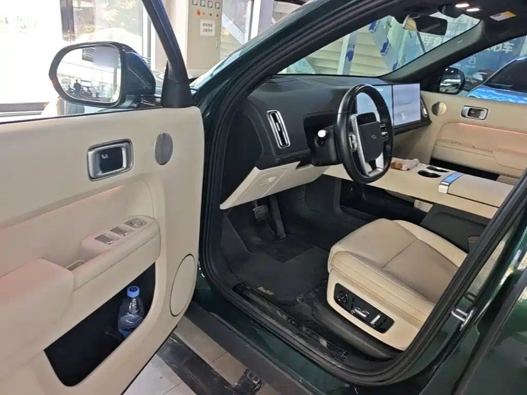 Li Auto Li L9 — миниатюра 16