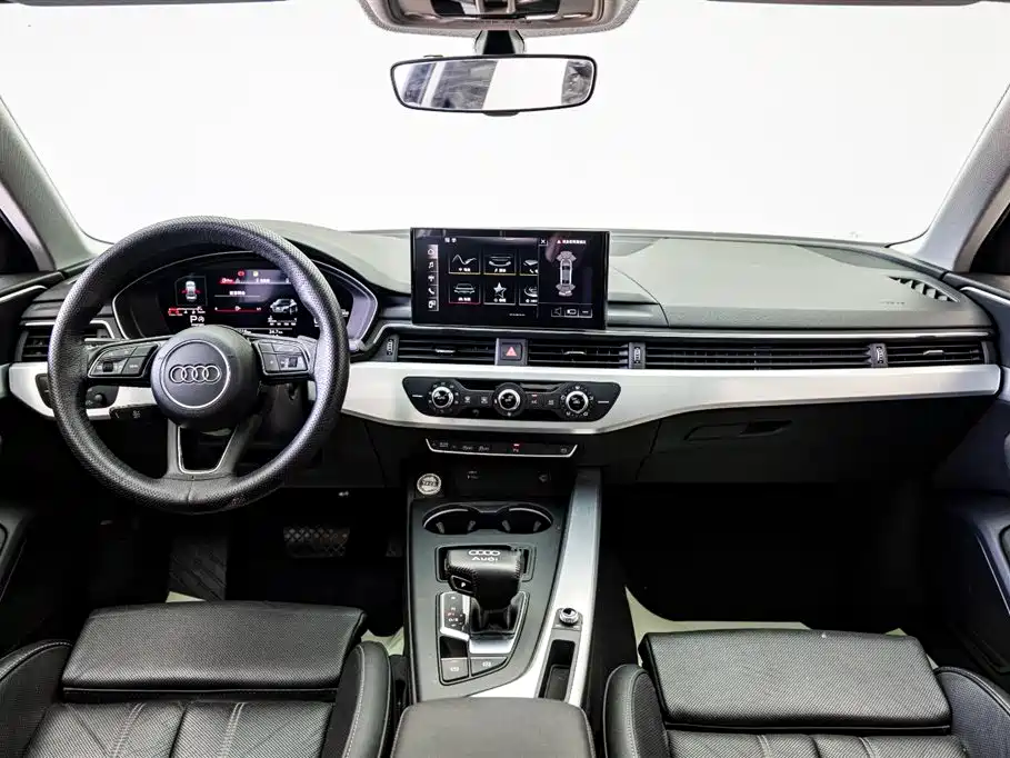 Audi A4L 2022 40 TFSI Fashion