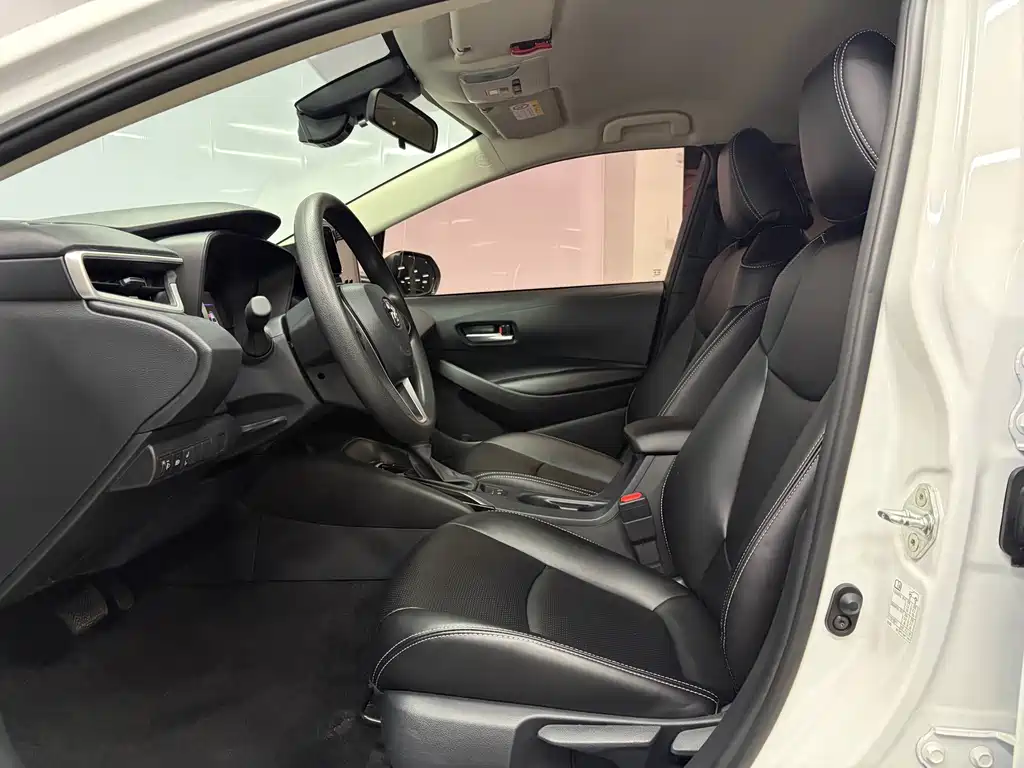 Toyota Corolla — миниатюра 4