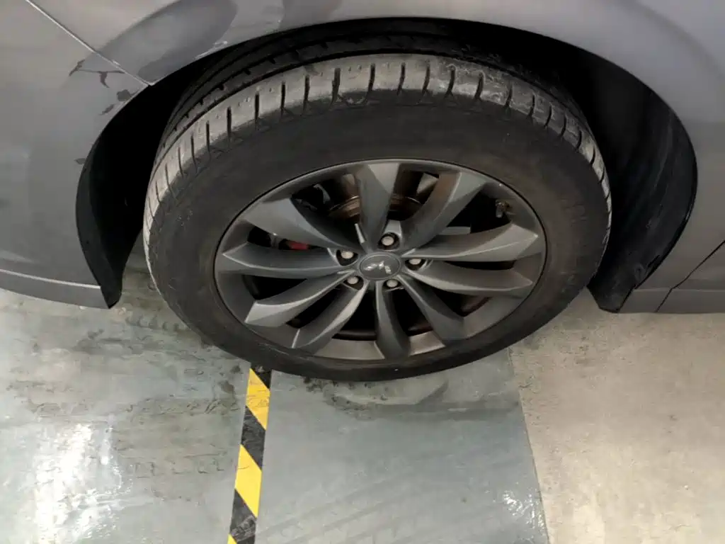 Wuling Victory — миниатюра 23