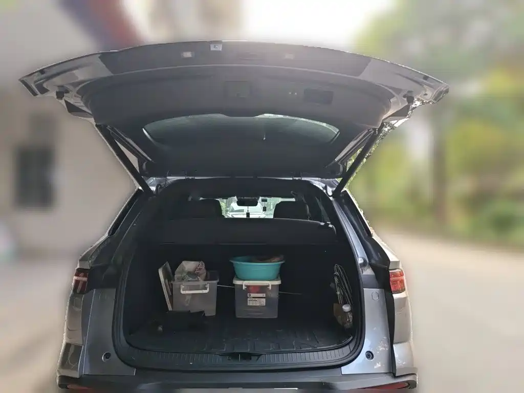 BYD Song Pro DM-i 2023 — фото 15