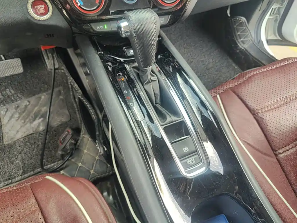 Honda Vezel — миниатюра 14