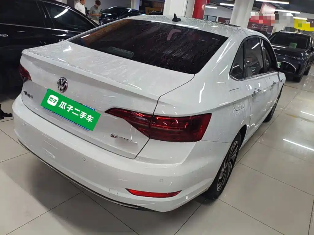 Volkswagen Sagitar — миниатюра 7