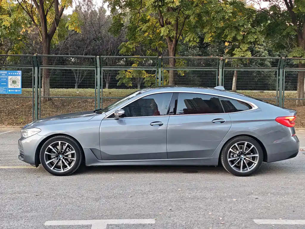 BMW 6 SERIES GT