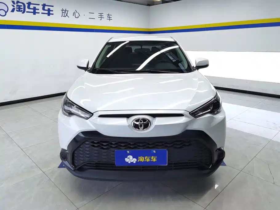 Toyota Frontlander — миниатюра 2