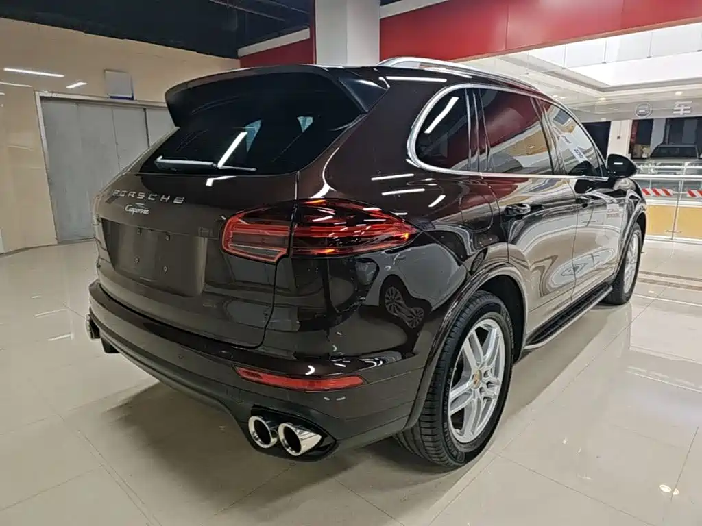 Porsche Cayenne 2016 Cayenne Platinum Edition 3.0T