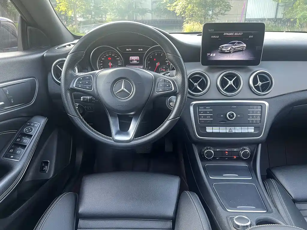 Mercedes-Benz CLA (Import) — миниатюра 8