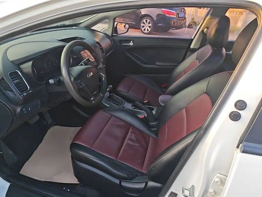 Kia K3 — миниатюра 15