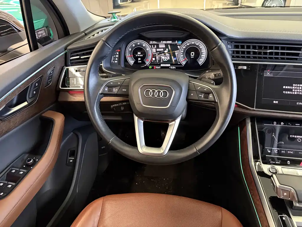 Audi Q7 — миниатюра 13