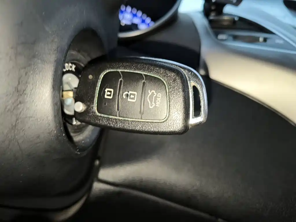 Hyundai Elantra Langdong — миниатюра 9