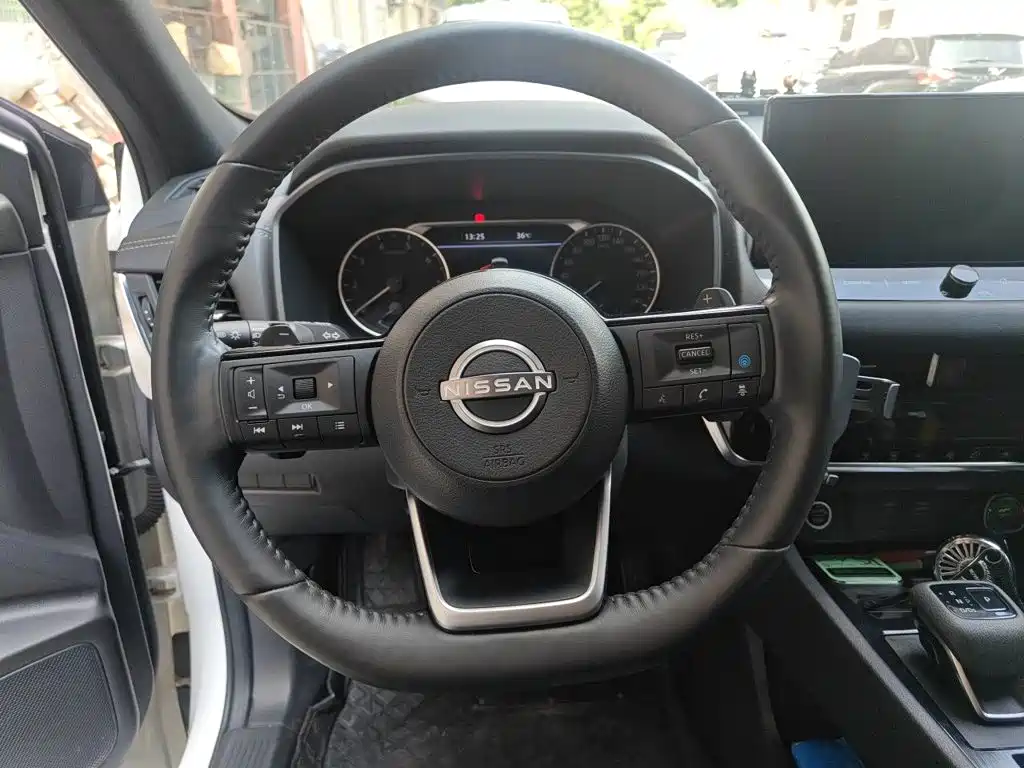 Nissan Qashqai — миниатюра 6