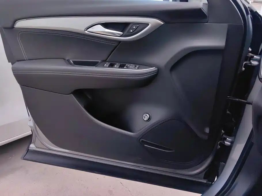 Buick Envision S — миниатюра 7