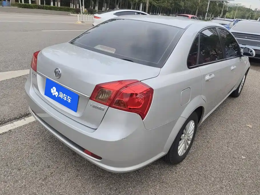 Buick Excelle — миниатюра 3