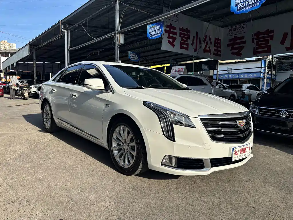 Cadillac XTS — миниатюра 3