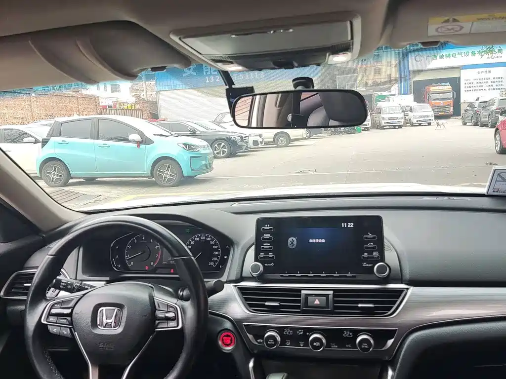Honda Accord — миниатюра 5
