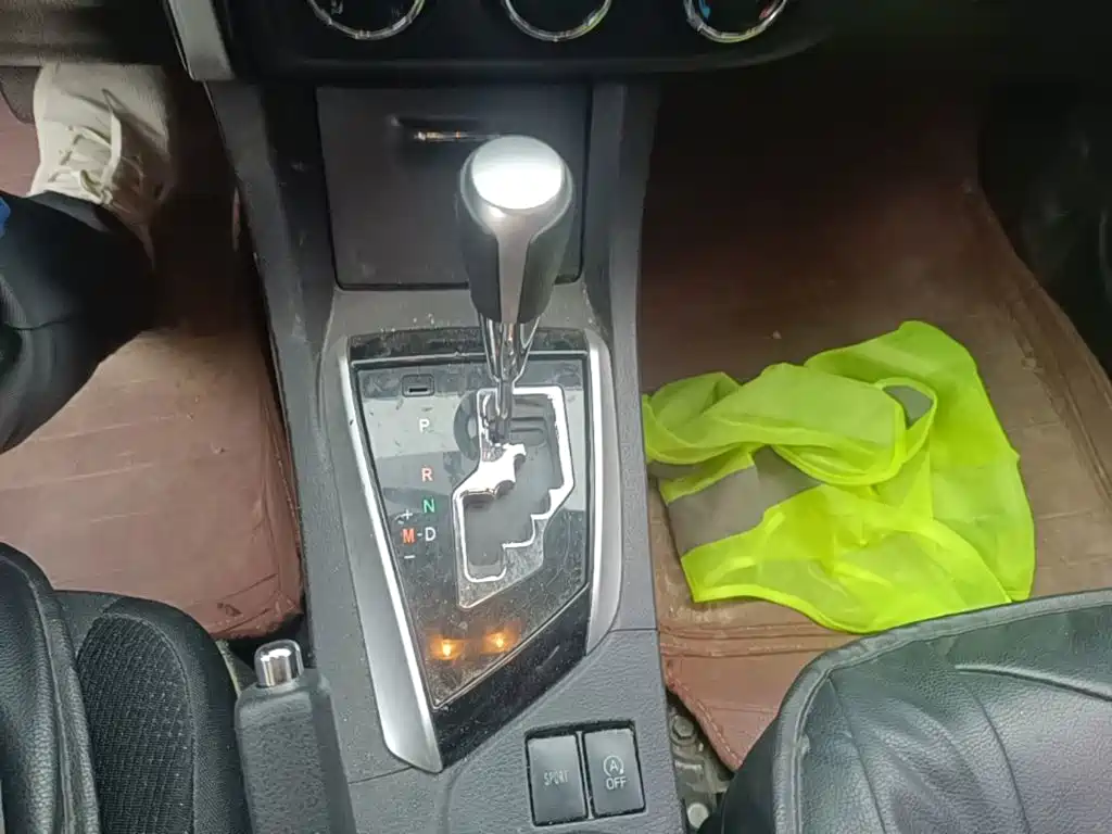 Toyota Corolla — миниатюра 14