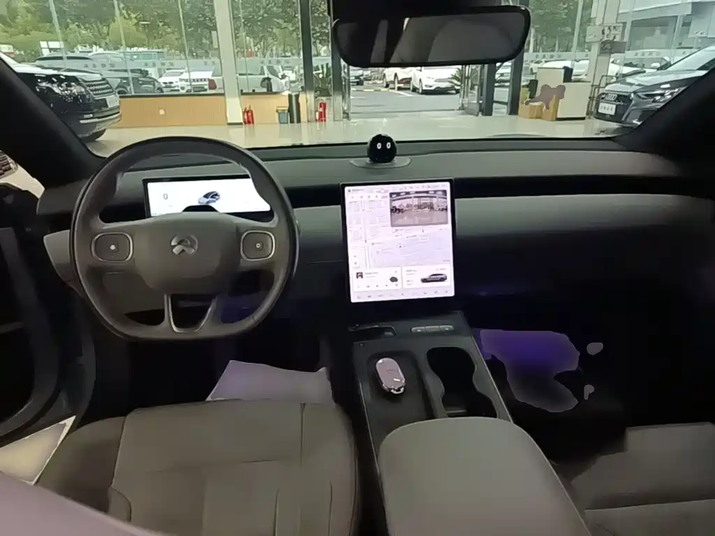 NIO ET5T — миниатюра 10