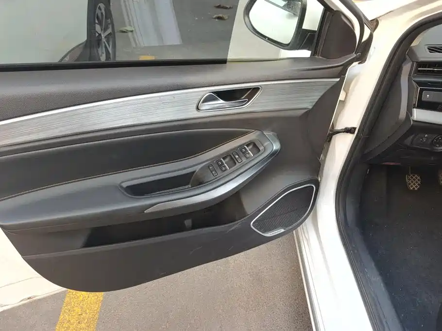 Chery Arrizo 5 PLUS — миниатюра 7