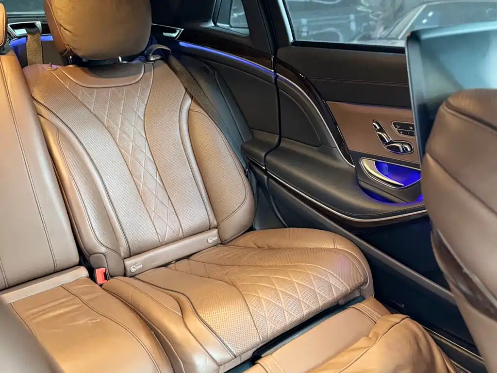 Mercedes-Benz S-Class — миниатюра 18