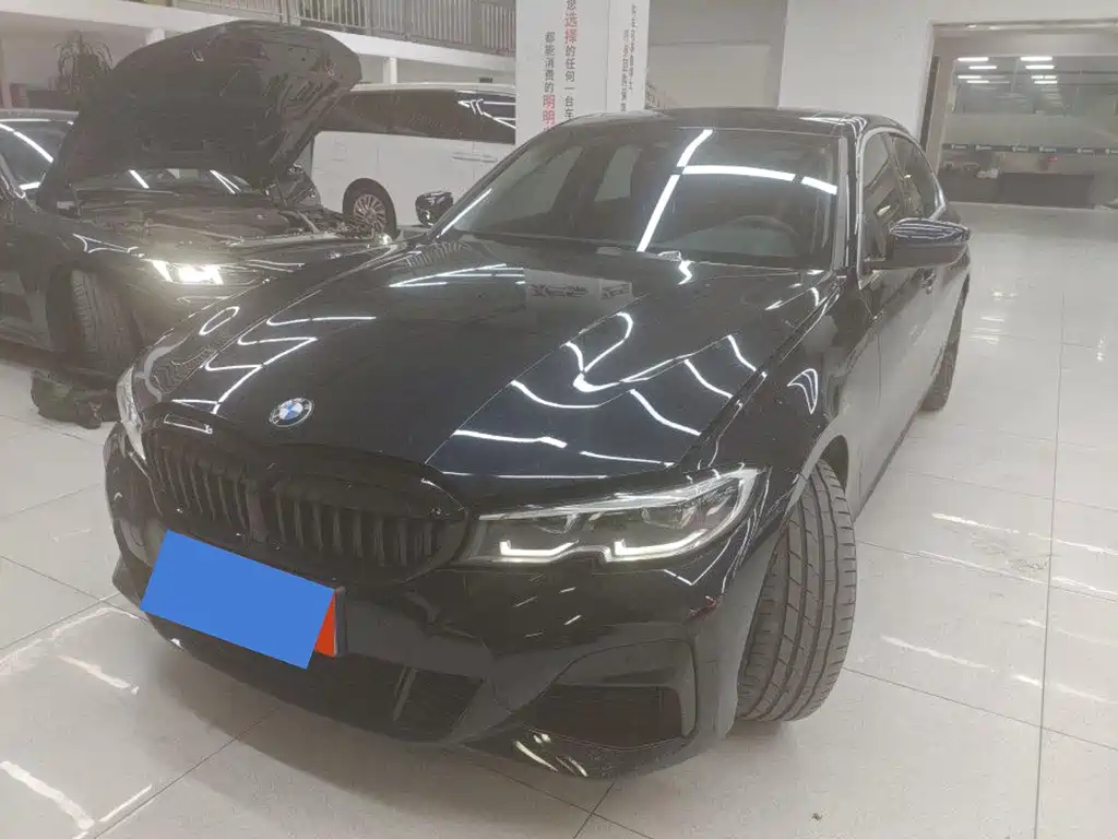 BMW 3 Series 2021