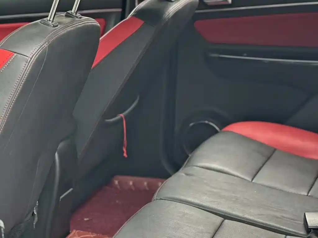 BAIC New Energy EX — миниатюра 5