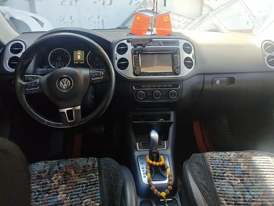 Volkswagen Tiguan — миниатюра 12