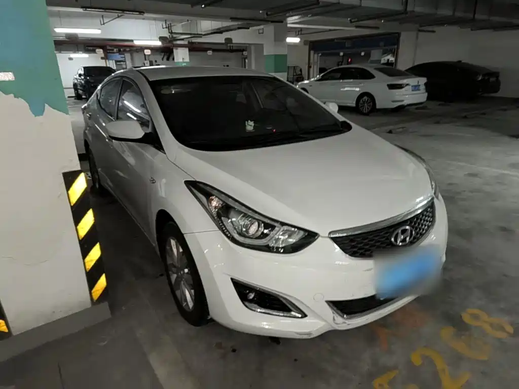 Hyundai Elantra Langdong — миниатюра 4
