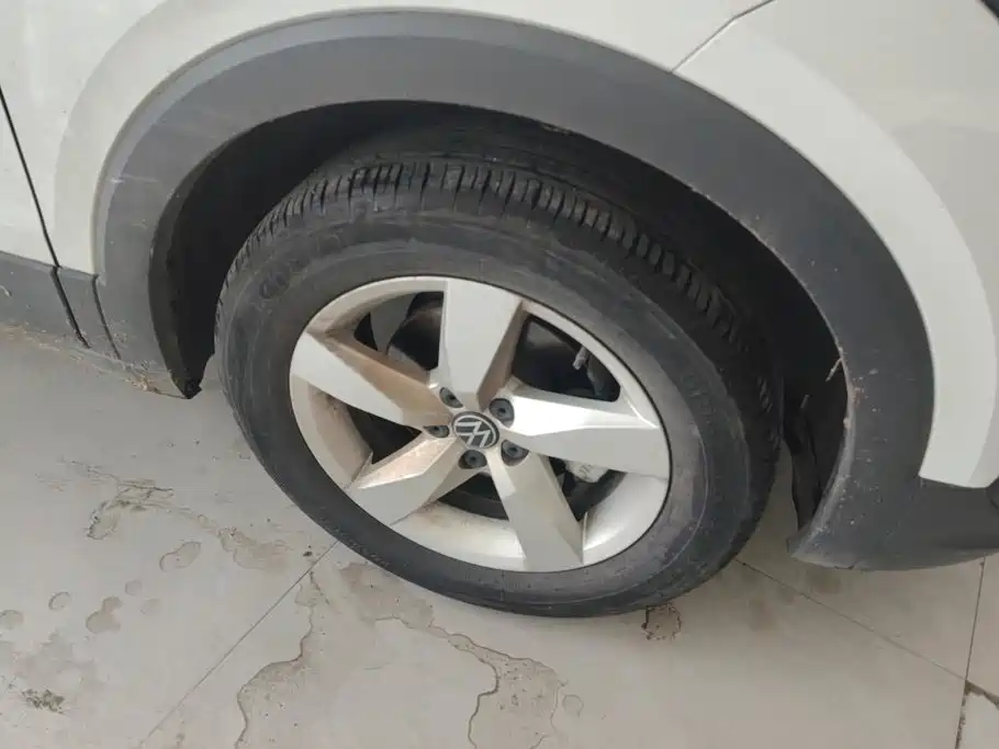 Volkswagen T-Cross — миниатюра 6