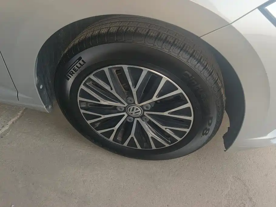 Volkswagen Sagitar — миниатюра 6