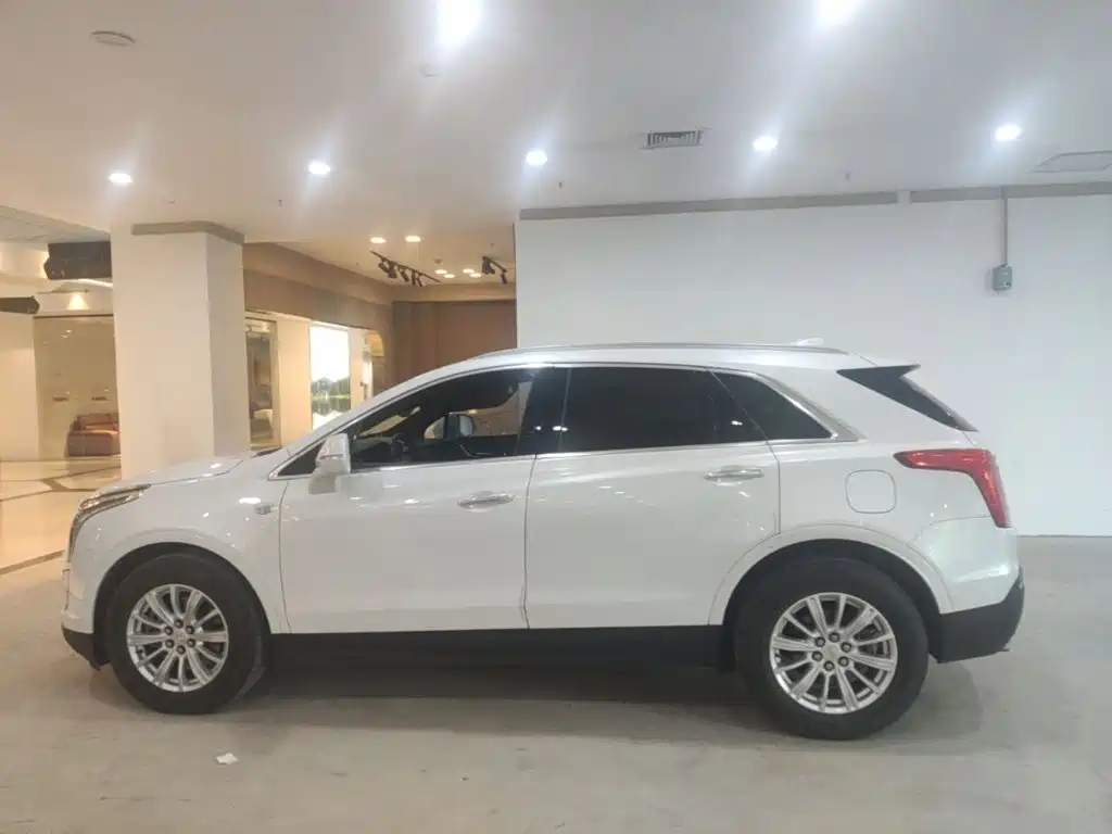 Cadillac XT5 — миниатюра 4
