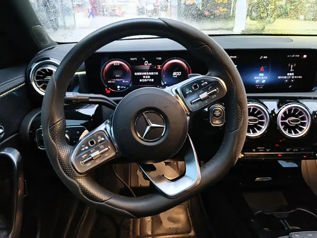 Mercedes-Benz A-Class — миниатюра 11