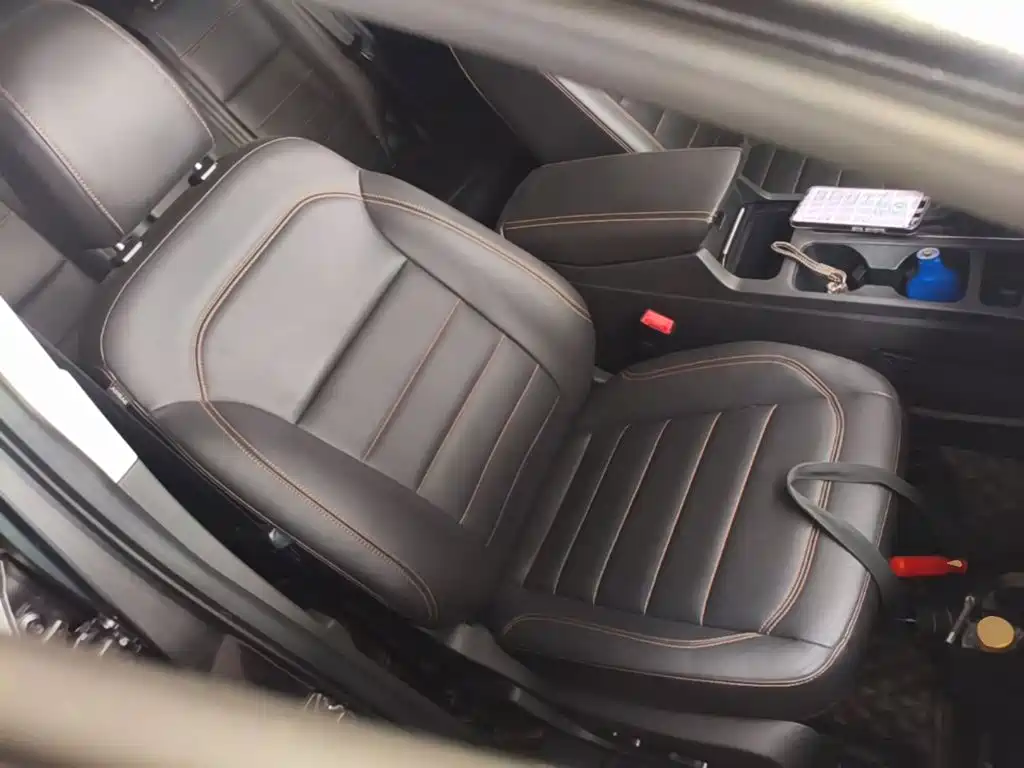 Ford Kuga — миниатюра 25