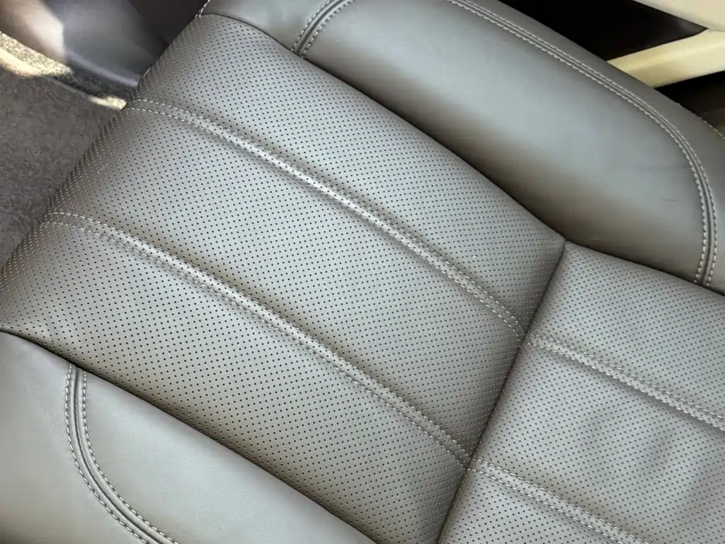 Land Rover Range Rover — миниатюра 22