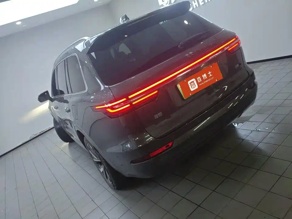 Li Auto Li ONE — миниатюра 7