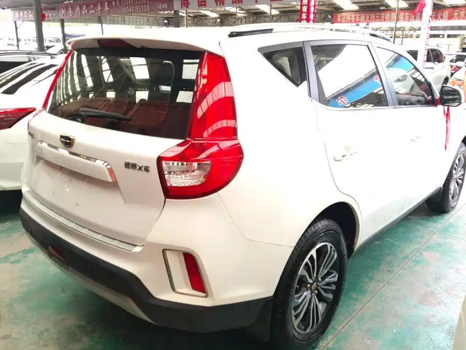 Geely Vision X6 — миниатюра 3