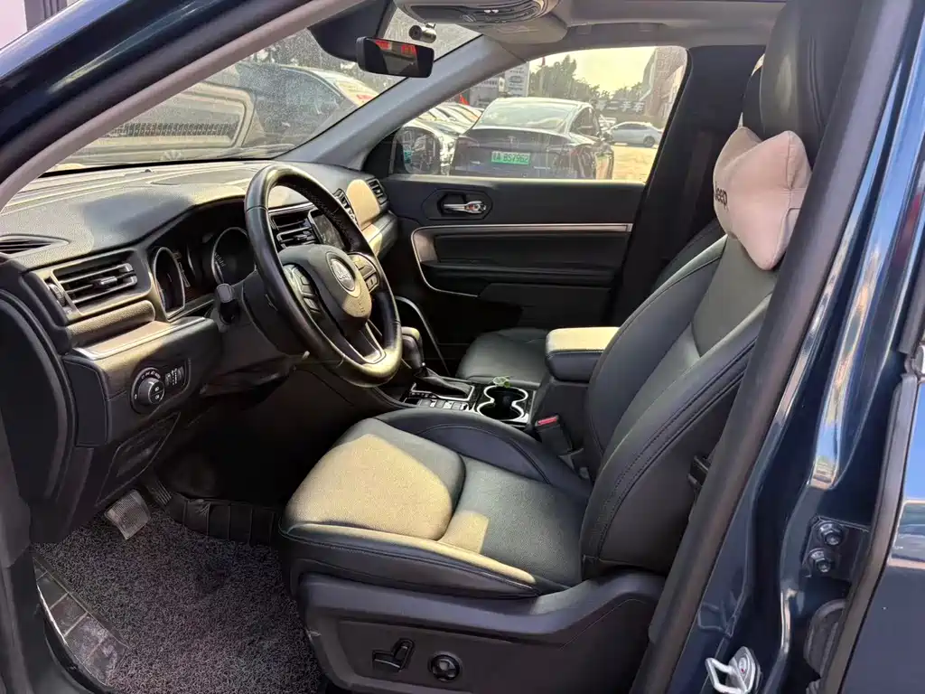 Jeep Grand Commander — миниатюра 8
