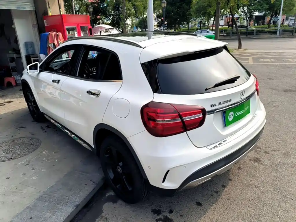 Mercedes-Benz GLA — миниатюра 5