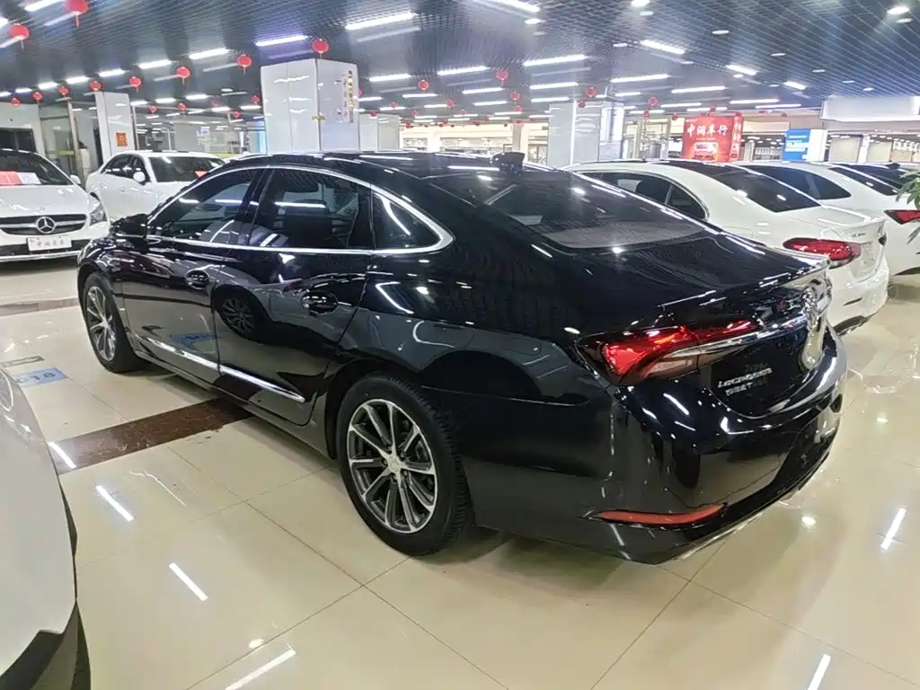Buick LaCrosse — миниатюра 5