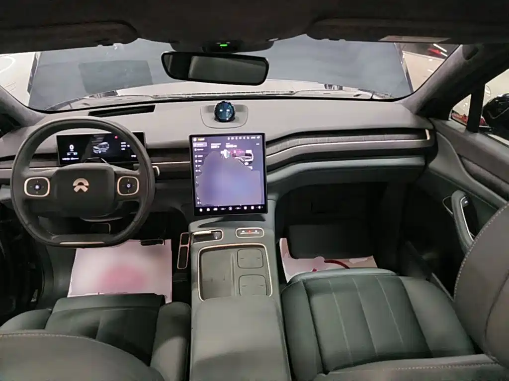 NIO ES8 — миниатюра 10