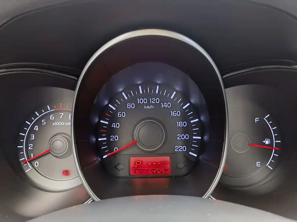Kia K2 — миниатюра 15
