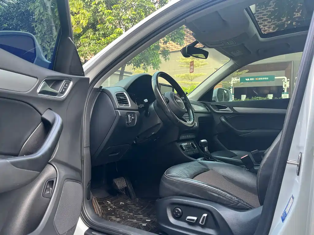 Audi Q3 — миниатюра 11