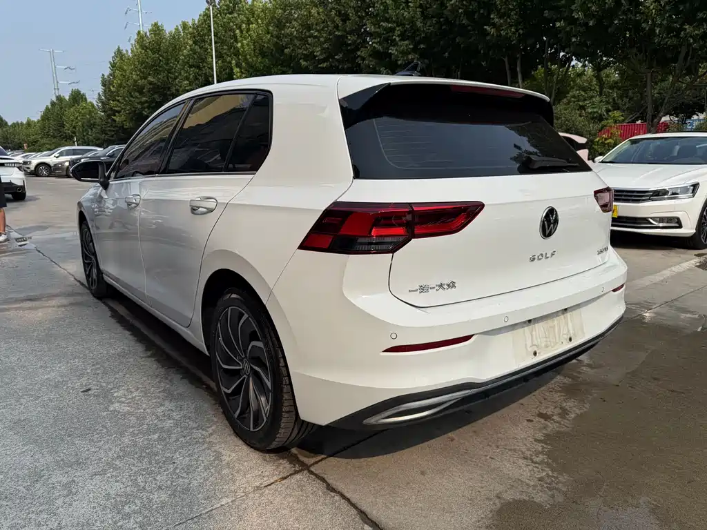 Volkswagen Golf — миниатюра 4
