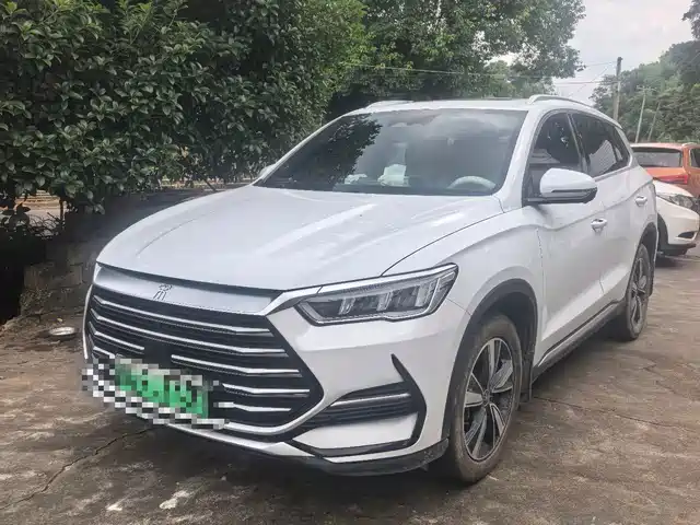 2023 BYD Song Plus