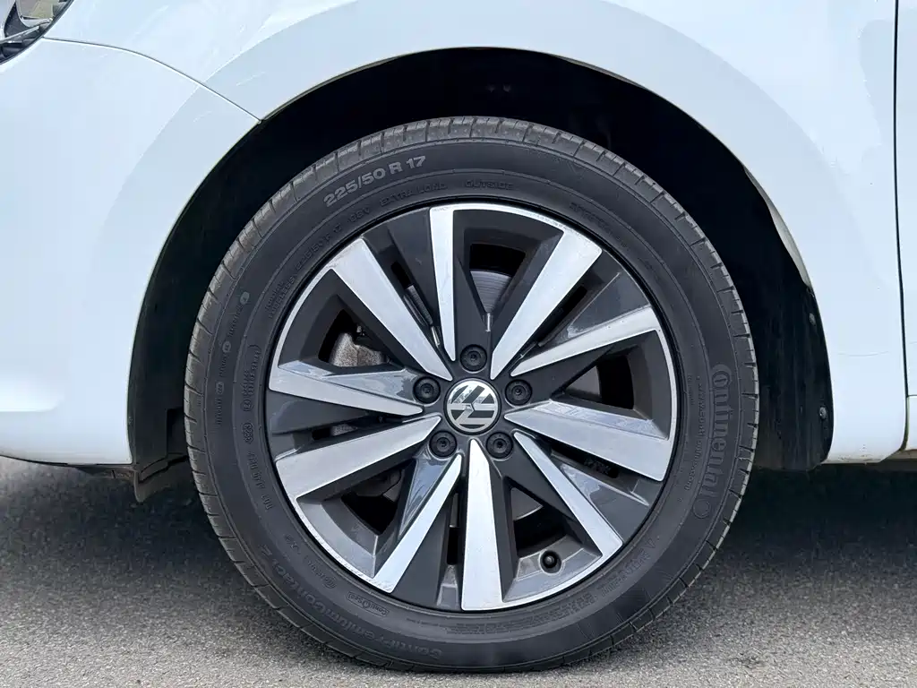 Volkswagen Sharan — миниатюра 19
