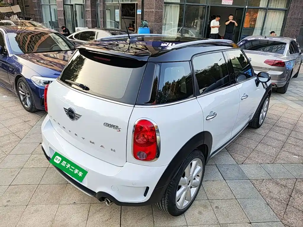 MINI Mini Countryman — миниатюра 7