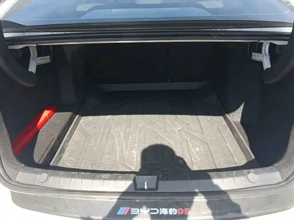 BYD Seal 05 DM-i — миниатюра 24