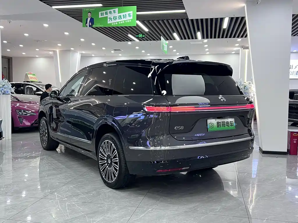 NIO ES8 — миниатюра 17