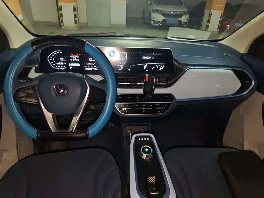 Changan Benben E-Star — миниатюра 10