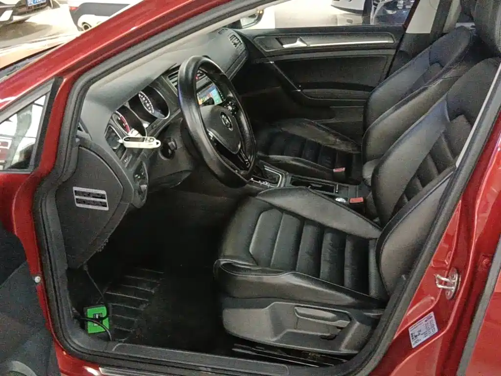 Volkswagen Golf — миниатюра 15